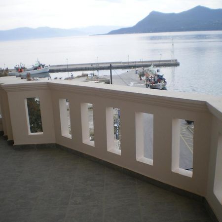 Palatino Hotel Loutra Edipsou  Exterior photo