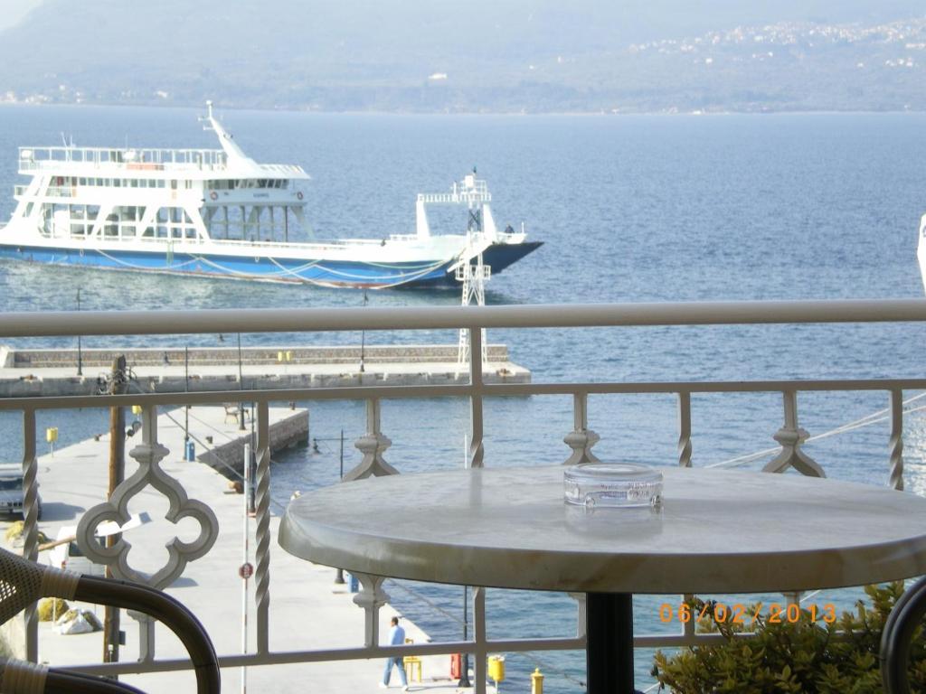 Palatino Hotel Loutra Edipsou  Exterior photo